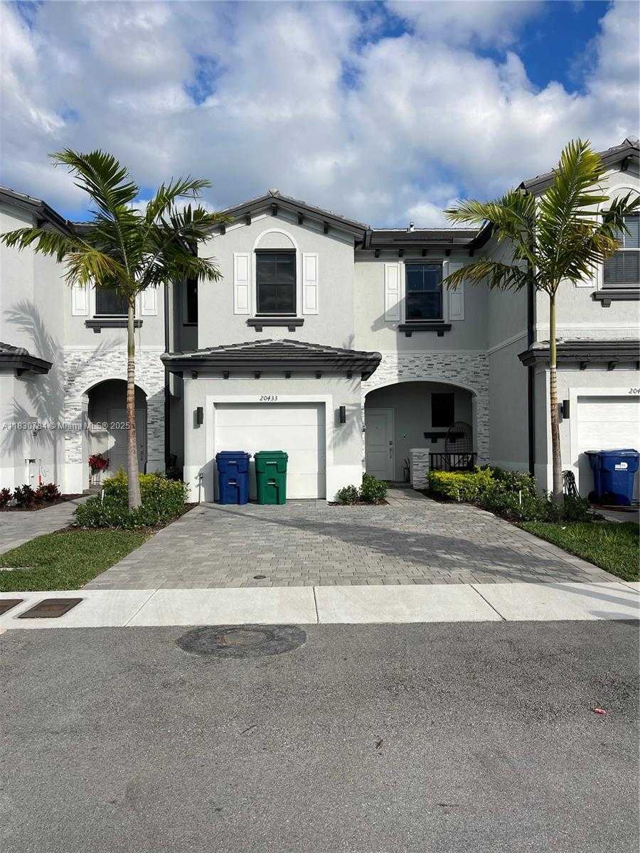 Small Image of 20433 NORTH WEST 4TH CT #20433, Miami Gardens Number 8