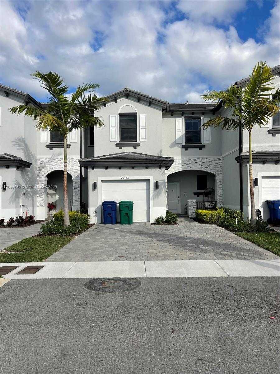 Small Image of 20433 NORTH WEST 4TH CT #20433, Miami Gardens Number 9