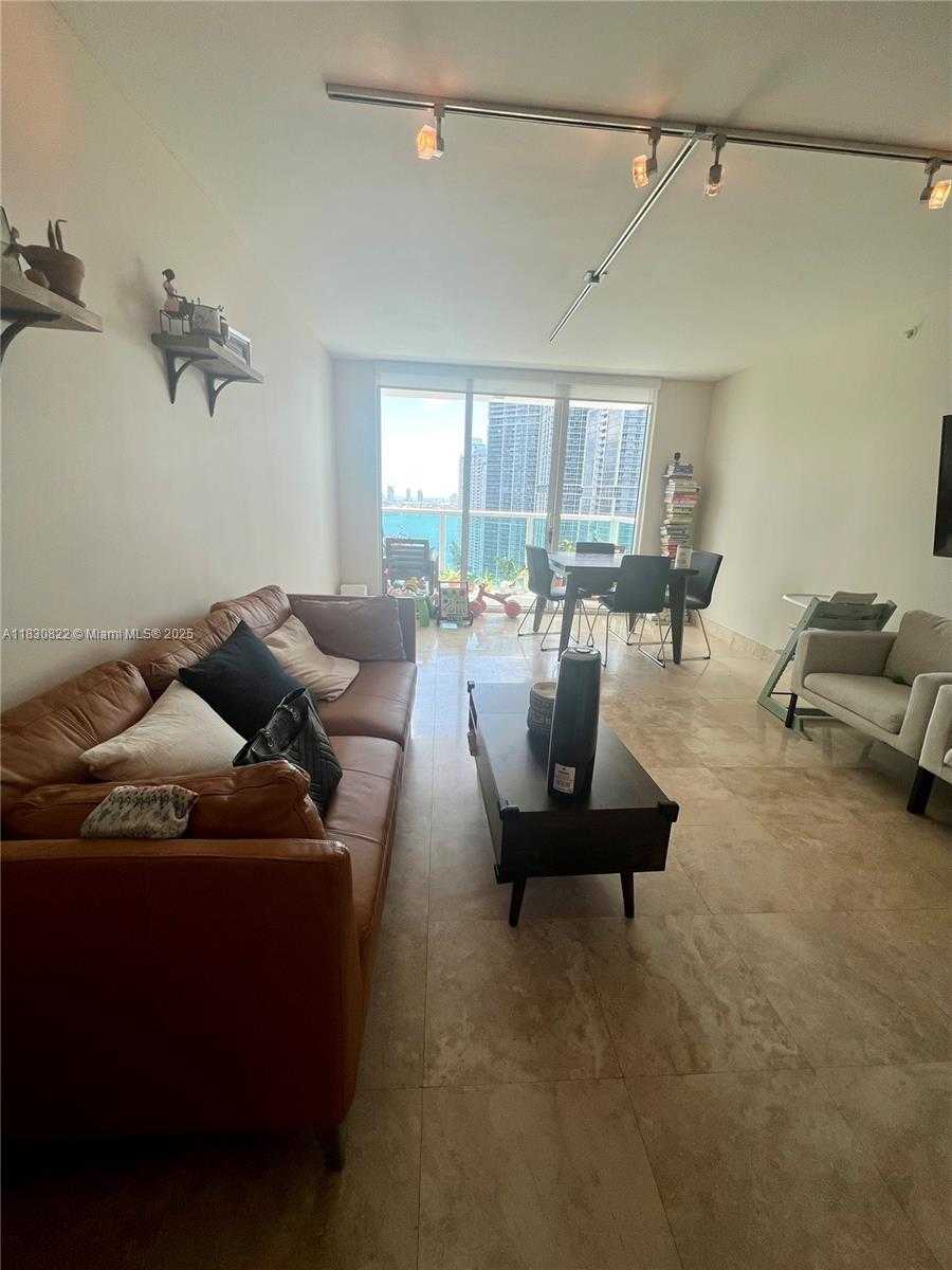 Small Image of 31 SOUTH EAST 5TH ST #3010, Miami Number 11