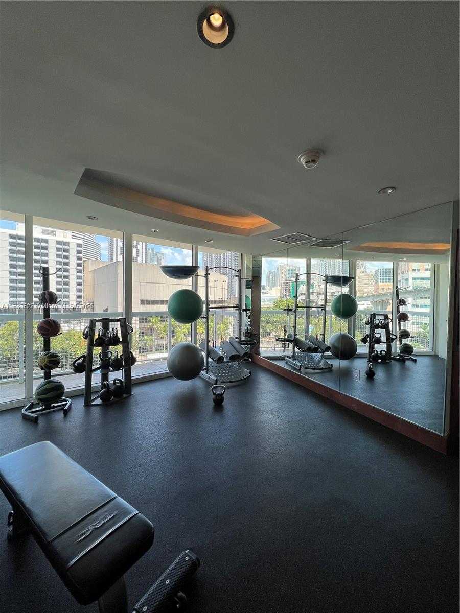 Small Image of 31 SOUTH EAST 5TH ST #3010, Miami Number 24