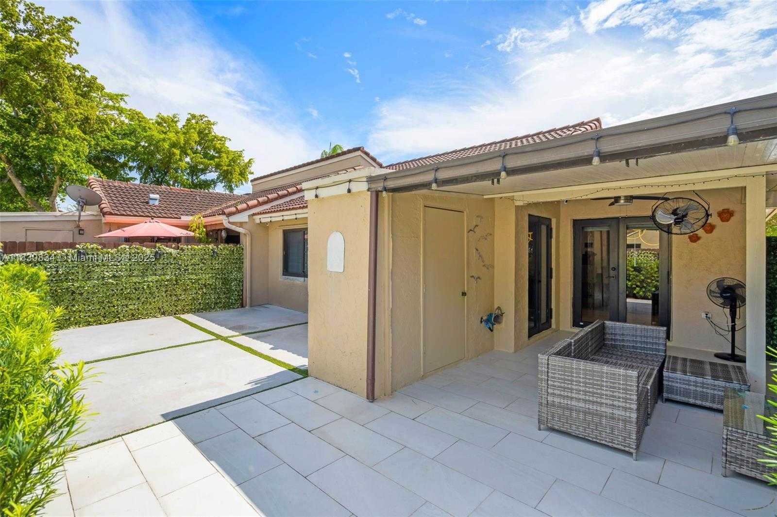 Small Image of 6552 NORTH WEST 172ND LN, Hialeah Number 20