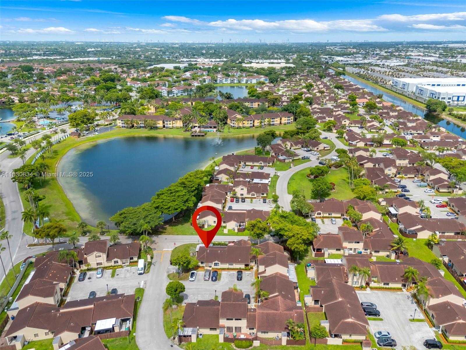 Small Image of 6552 NORTH WEST 172ND LN, Hialeah Number 24