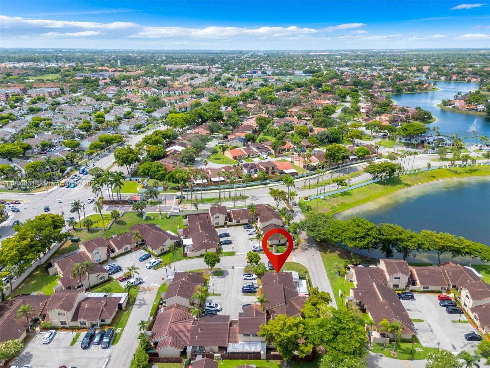 Small Image of 6552 NORTH WEST 172ND LN, Hialeah Number 26