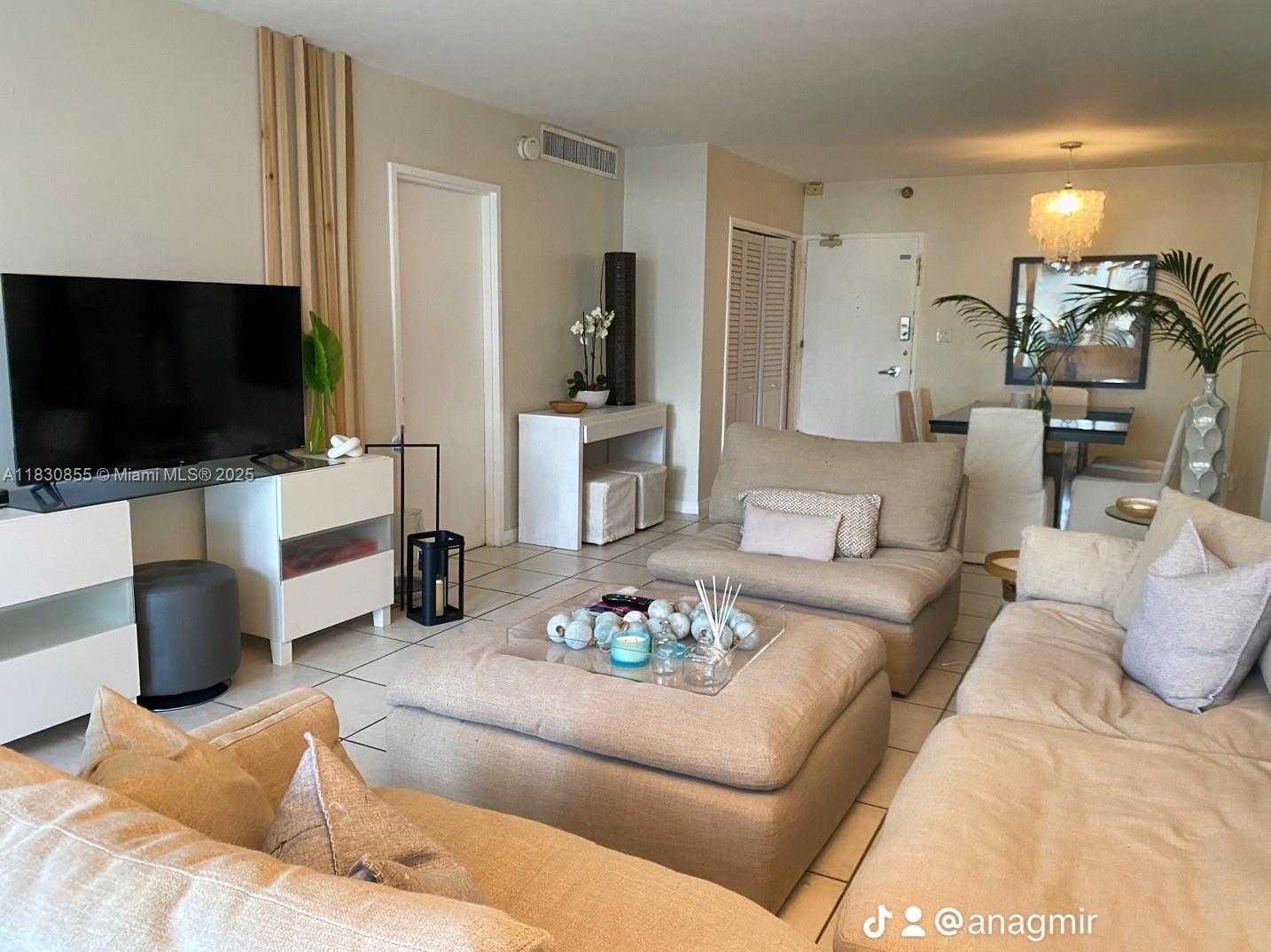 Small Image of 5161 COLLINS AVE #308, Miami Beach Number 2