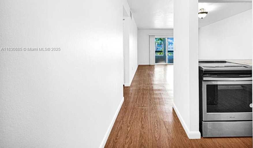 Small Image of 7720 CAMINO REAL #E-311, Miami Number 7
