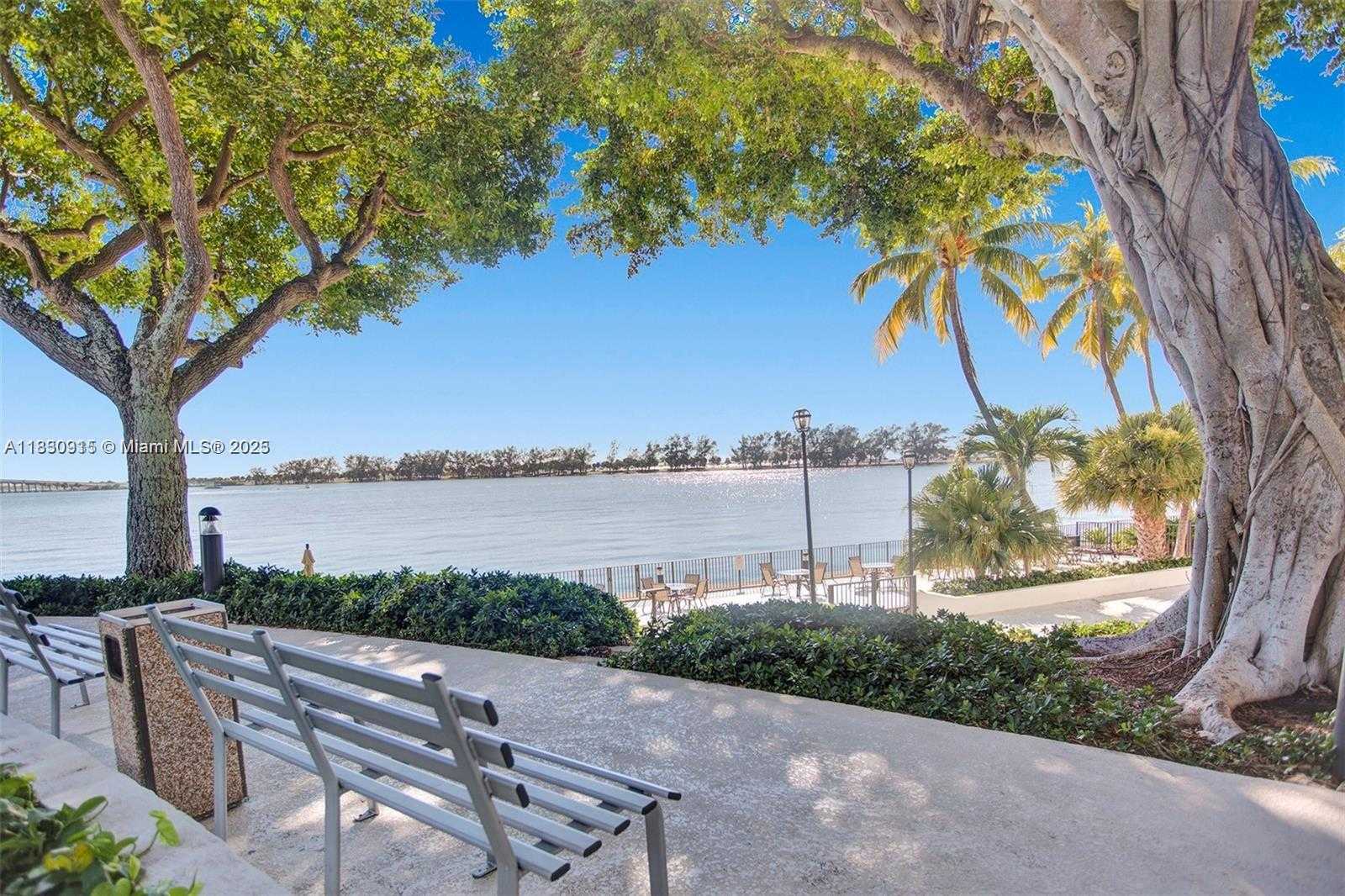 Small Image of 2333 BRICKELL AVE #1512, Miami Number 10