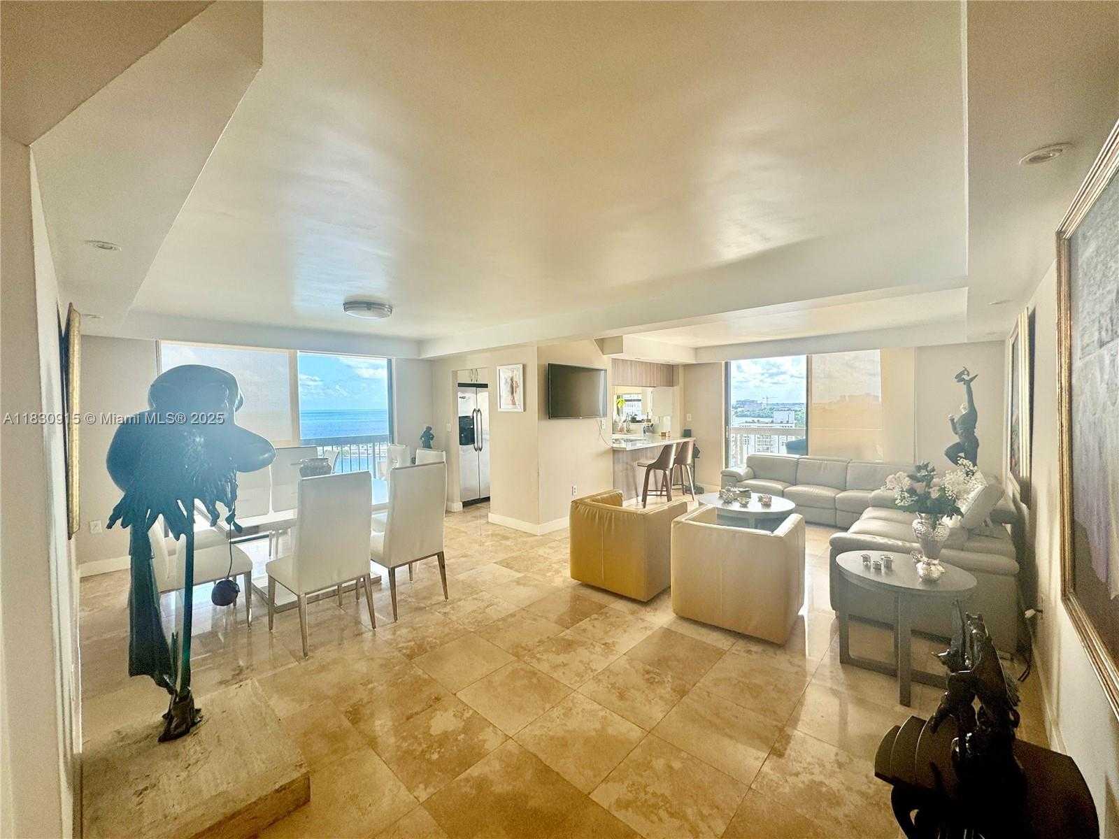 Small Image of 2333 BRICKELL AVE #1512, Miami Number 14