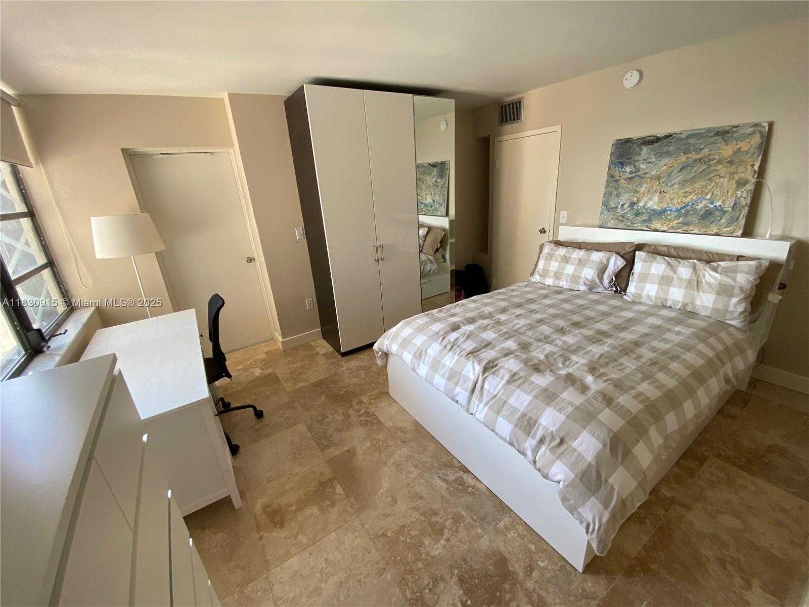 Small Image of 2333 BRICKELL AVE #1512, Miami Number 23