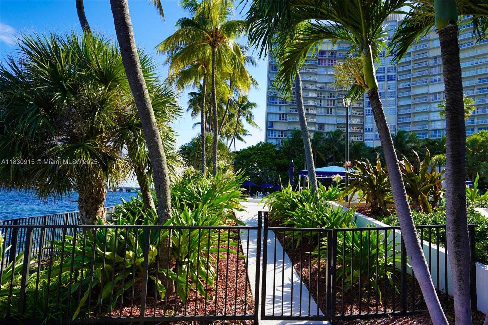 Small Image of 2333 BRICKELL AVE #1512, Miami Number 7