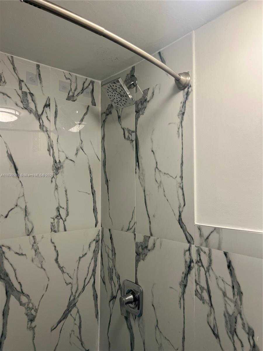 Small Image of 250 180TH DR #205, Sunny Isles Beach Number 21