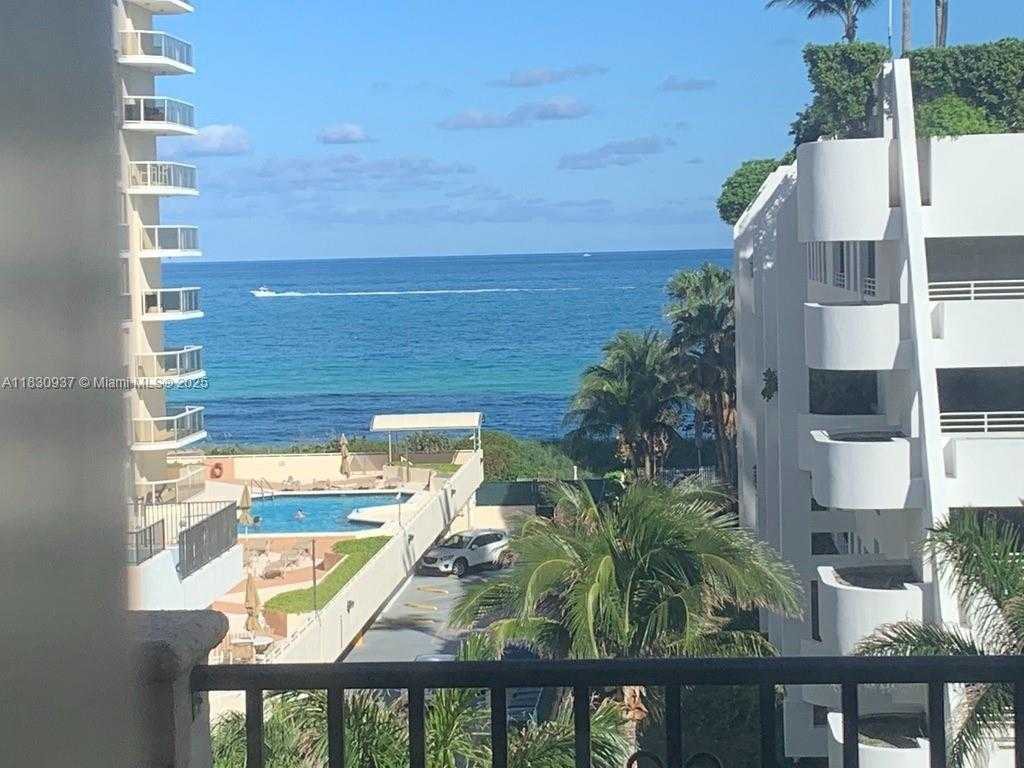Small Image of 6422 COLLINS AVE #501, Miami Beach Number 35