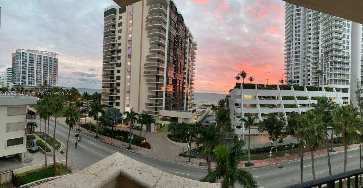 Small Image of 6422 COLLINS AVE #501, Miami Beach Number 38