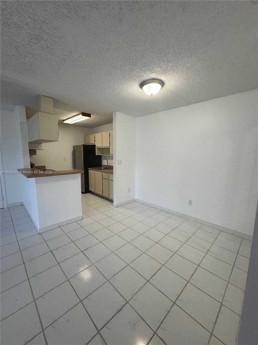 Small Image of 9701 HAMMOCKS BLVD #106A, Miami Number 16