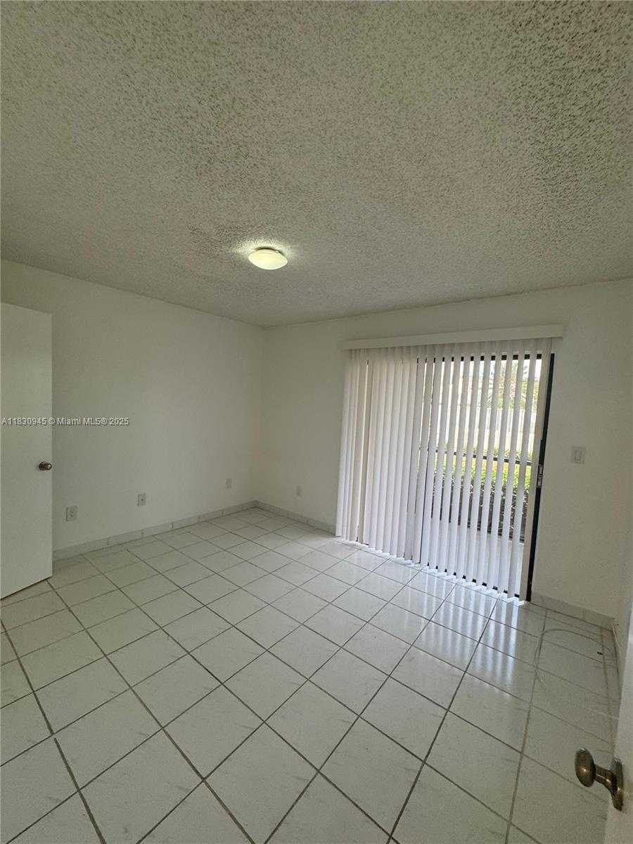 Small Image of 9701 HAMMOCKS BLVD #106A, Miami Number 26