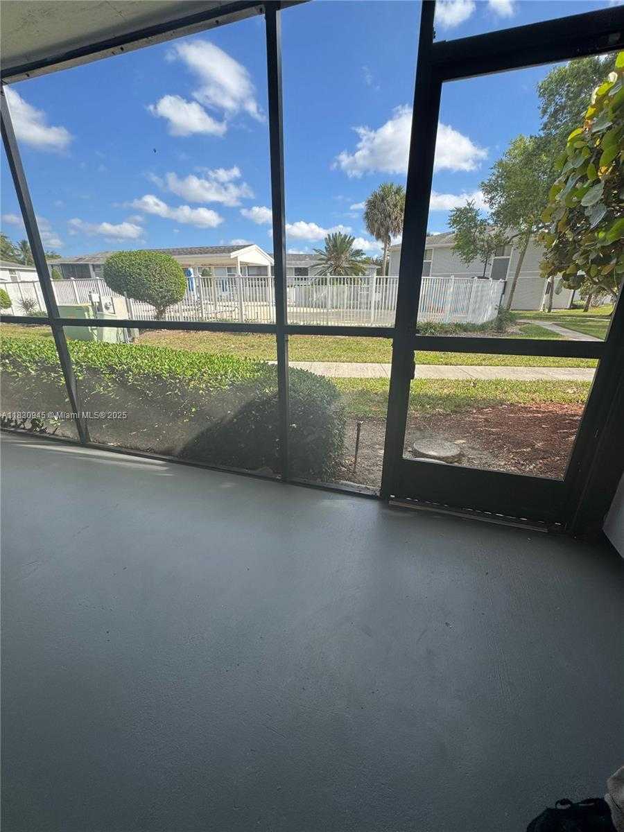 Small Image of 9701 HAMMOCKS BLVD #106A, Miami Number 31