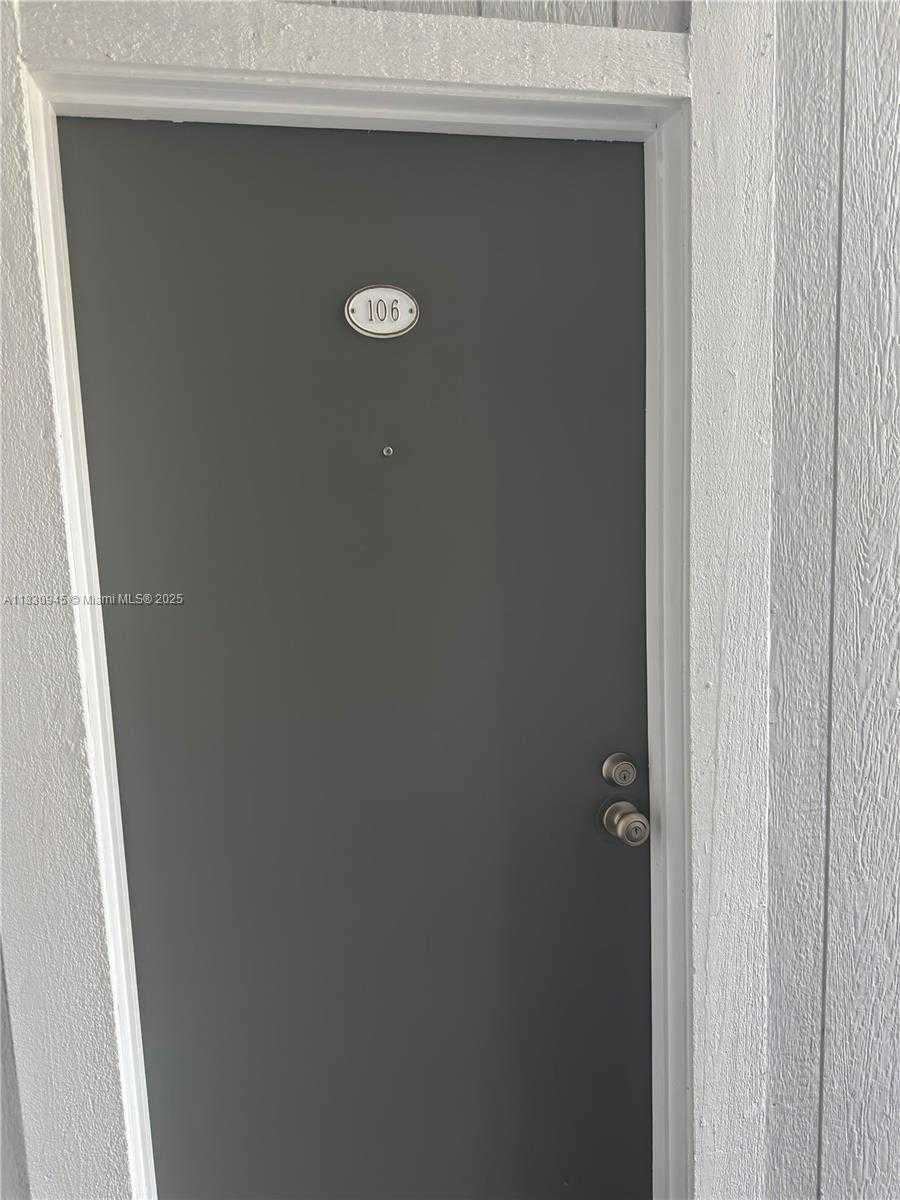 Small Image of 9701 HAMMOCKS BLVD #106A, Miami Number 5