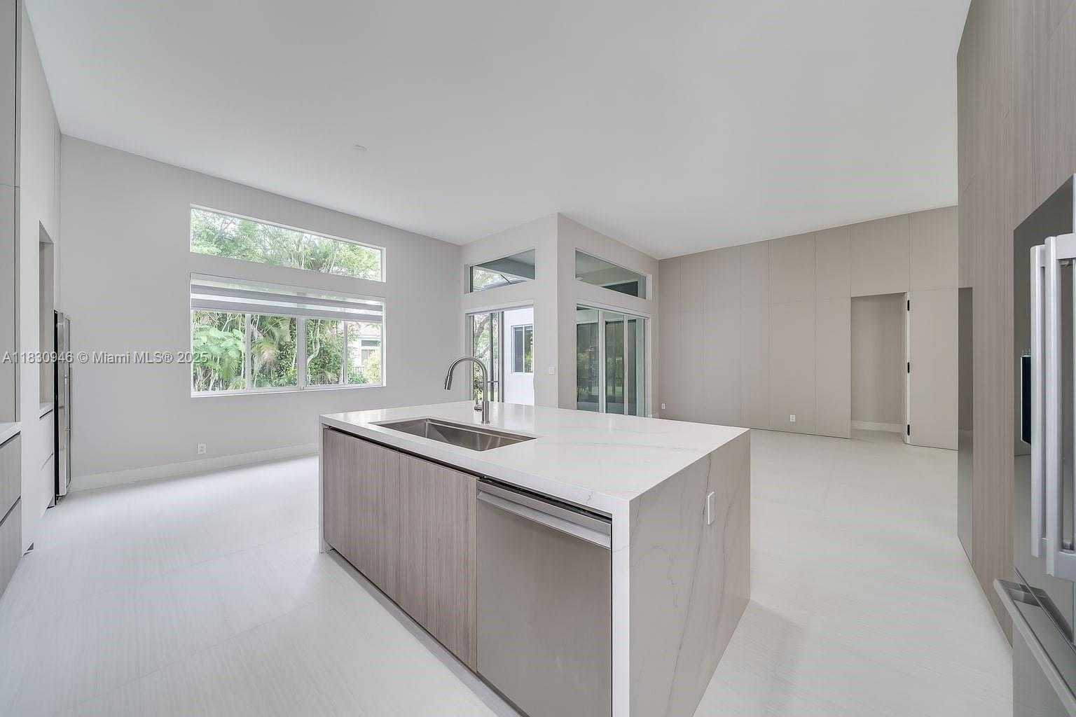 Small Image of 1212 CAMELLIA LN #1212, Weston Number 12