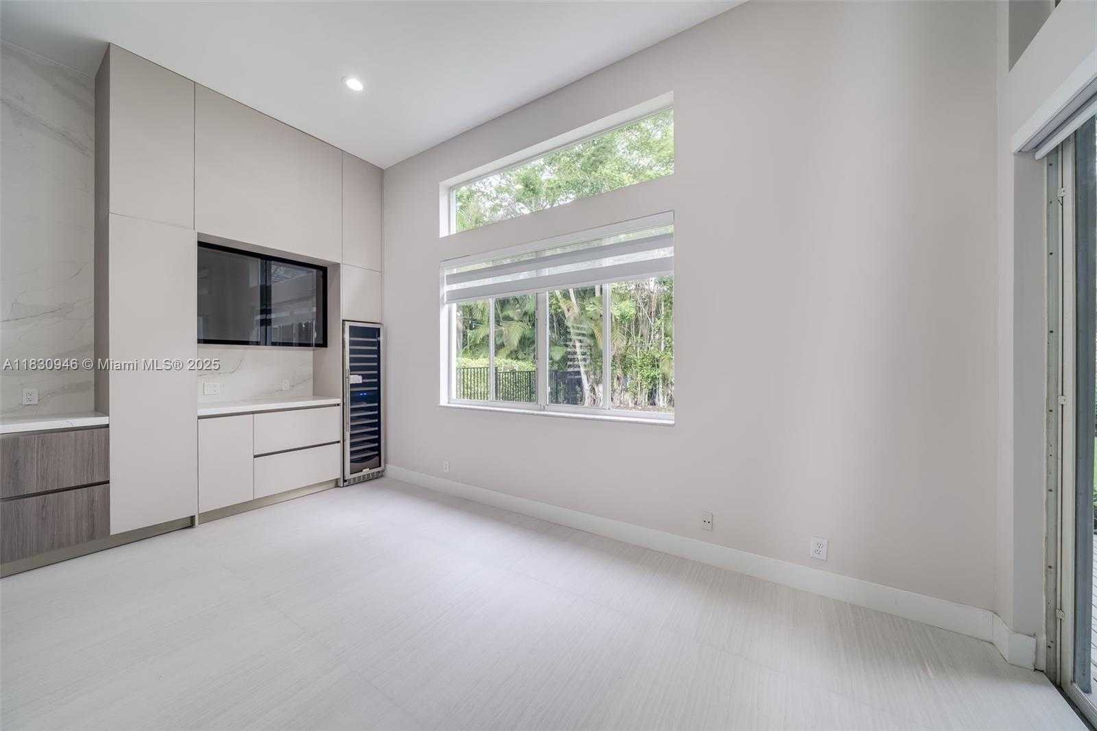 Small Image of 1212 CAMELLIA LN #1212, Weston Number 13