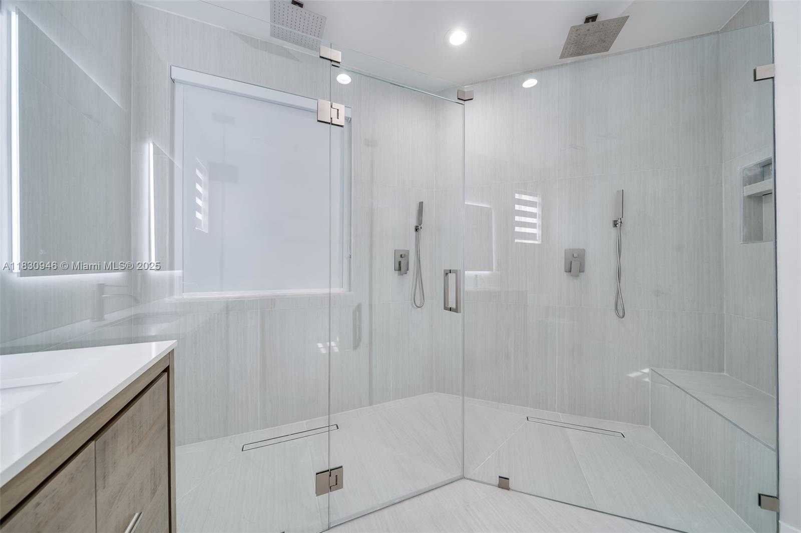 Small Image of 1212 CAMELLIA LN #1212, Weston Number 16