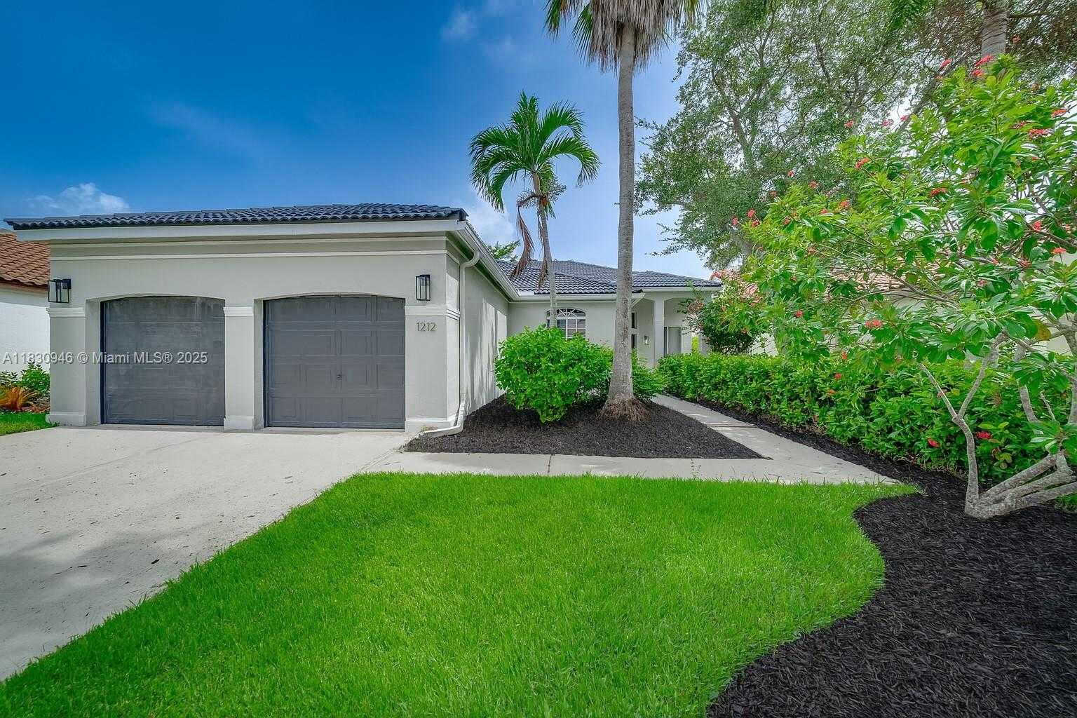Small Image of 1212 CAMELLIA LN #1212, Weston Number 3