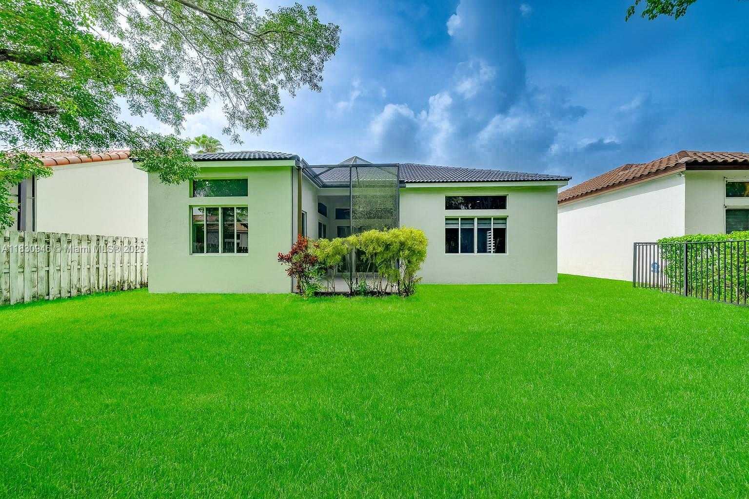 Small Image of 1212 CAMELLIA LN #1212, Weston Number 41
