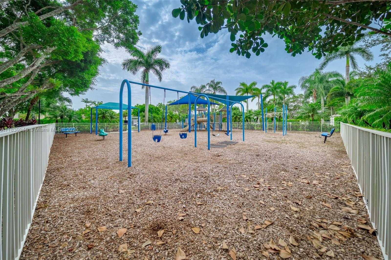 Small Image of 1212 CAMELLIA LN #1212, Weston Number 50