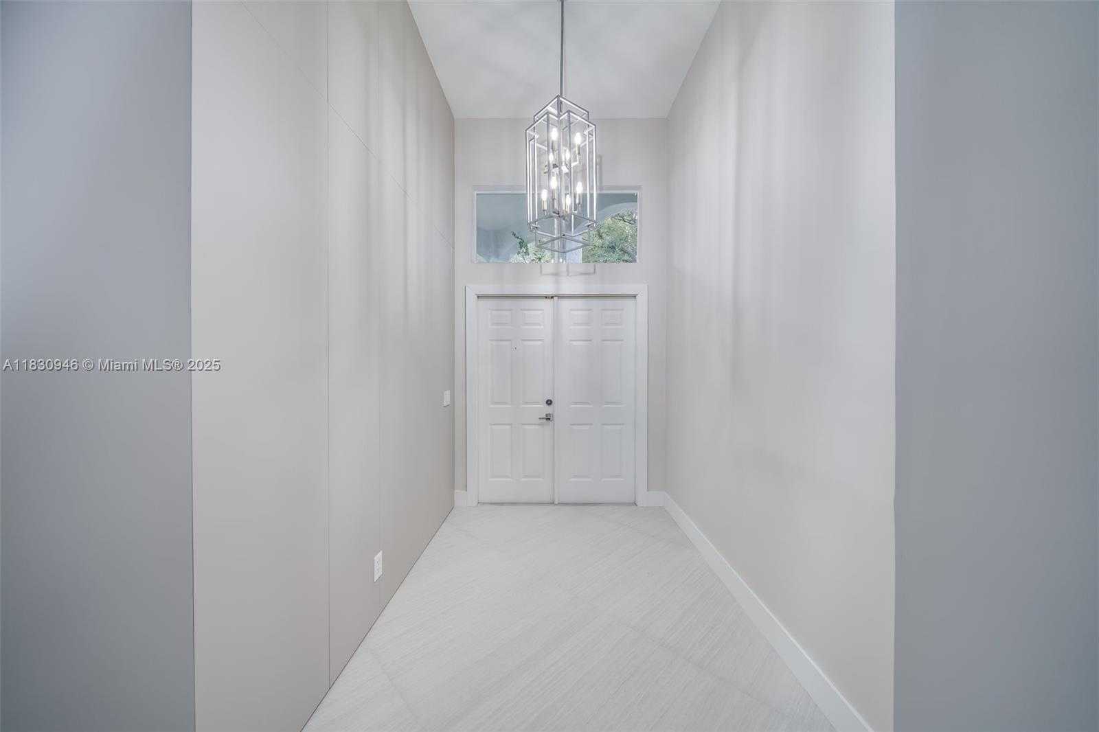 Small Image of 1212 CAMELLIA LN #1212, Weston Number 7