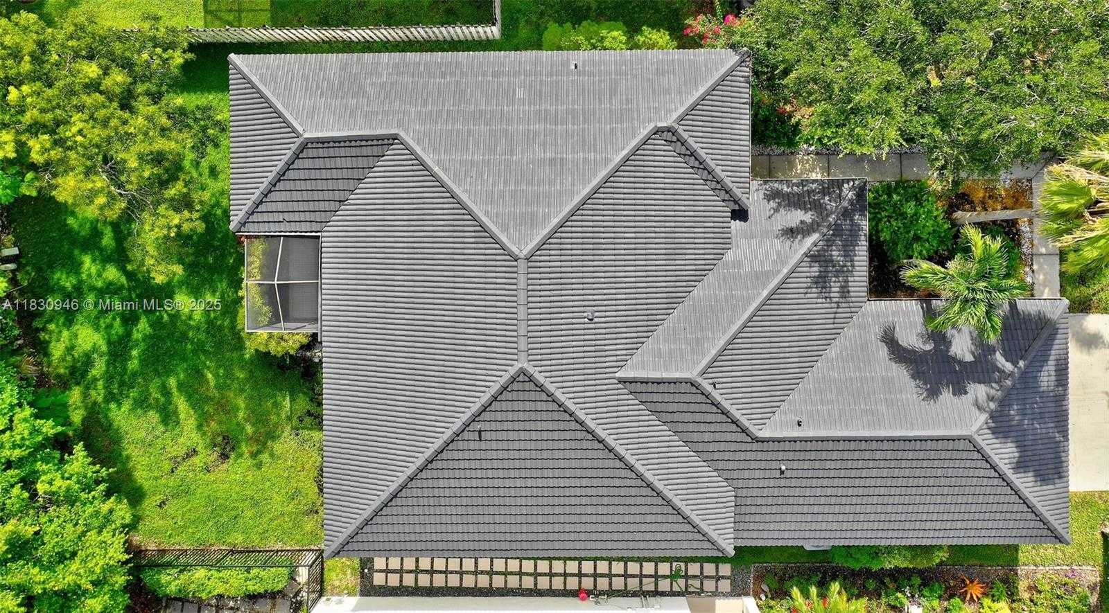 Small Image of 1212 CAMELLIA LN #1212, Weston Number 72