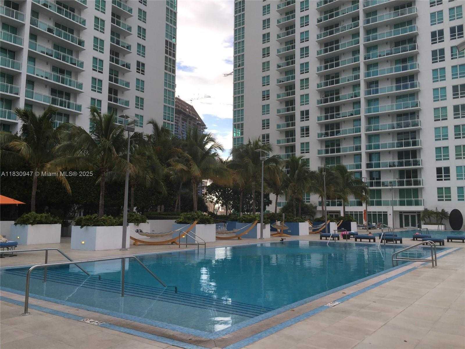 Small Image of 950 BRICKELL BAY DR #5308, Miami Number 14