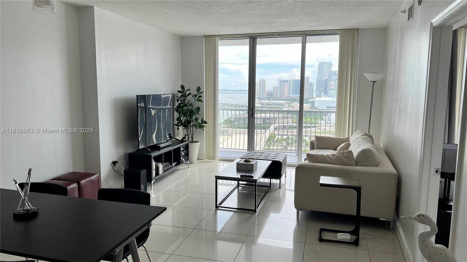 Small Image of 1750 NORTH BAYSHORE DR #2810, Miami Number 10