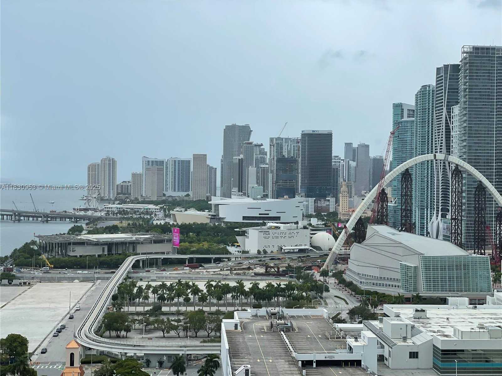 Small Image of 1750 NORTH BAYSHORE DR #2810, Miami Number 44