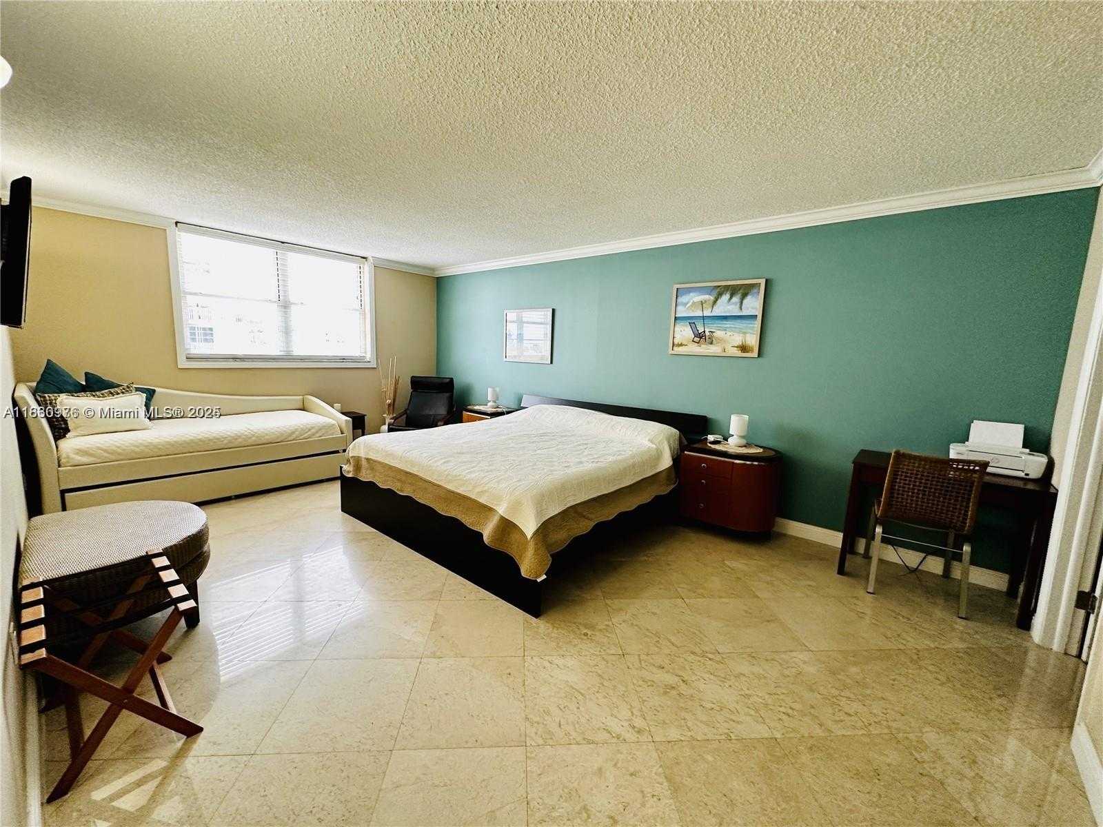 Small Image of 1501 SOUTH OCEAN DR #406, Hollywood Number 5