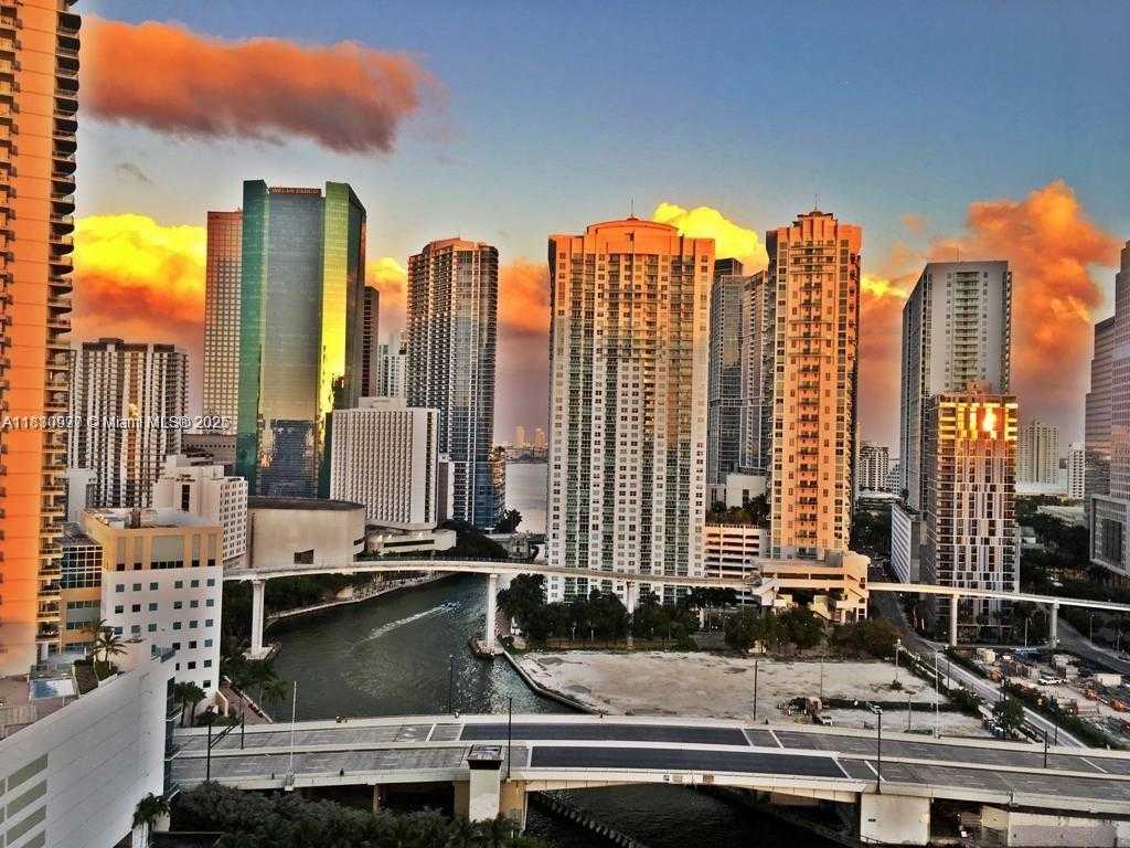Small Image of 92 SOUTH WEST 3RD ST #2210, Miami Number 2