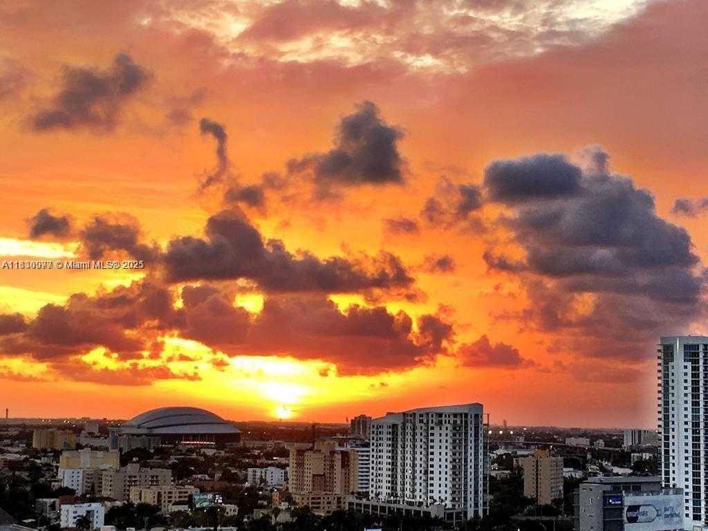 Small Image of 92 SOUTH WEST 3RD ST #2210, Miami Number 3