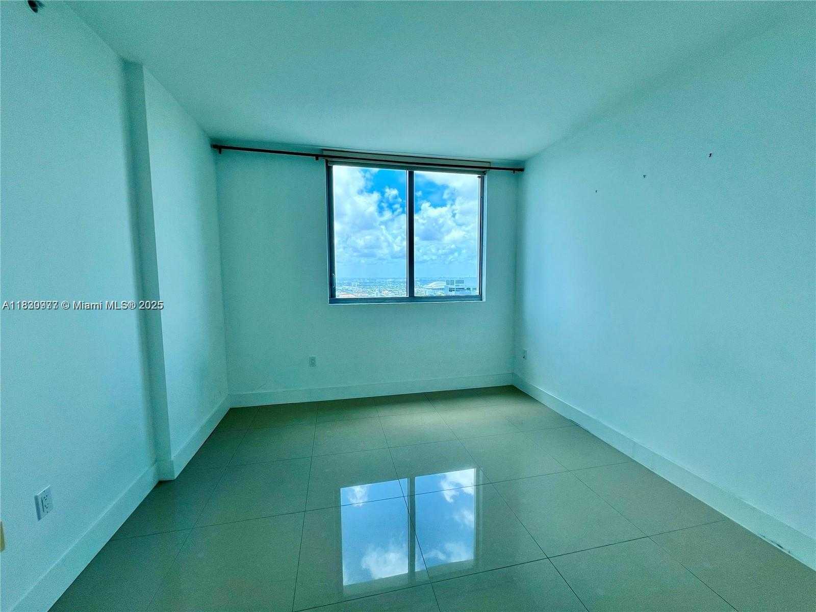 Small Image of 92 SOUTH WEST 3RD ST #2210, Miami Number 8