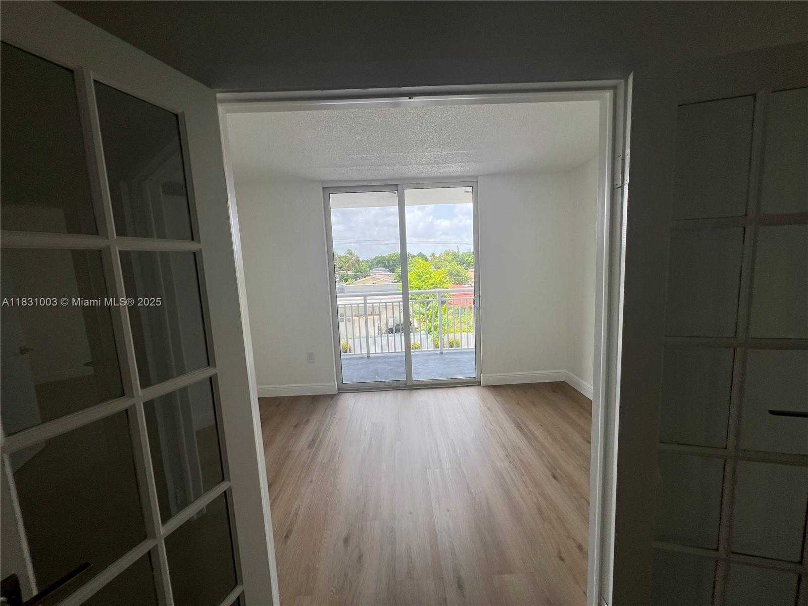 Small Image of 1251 NORTH EAST 108TH ST #320, Miami Number 3