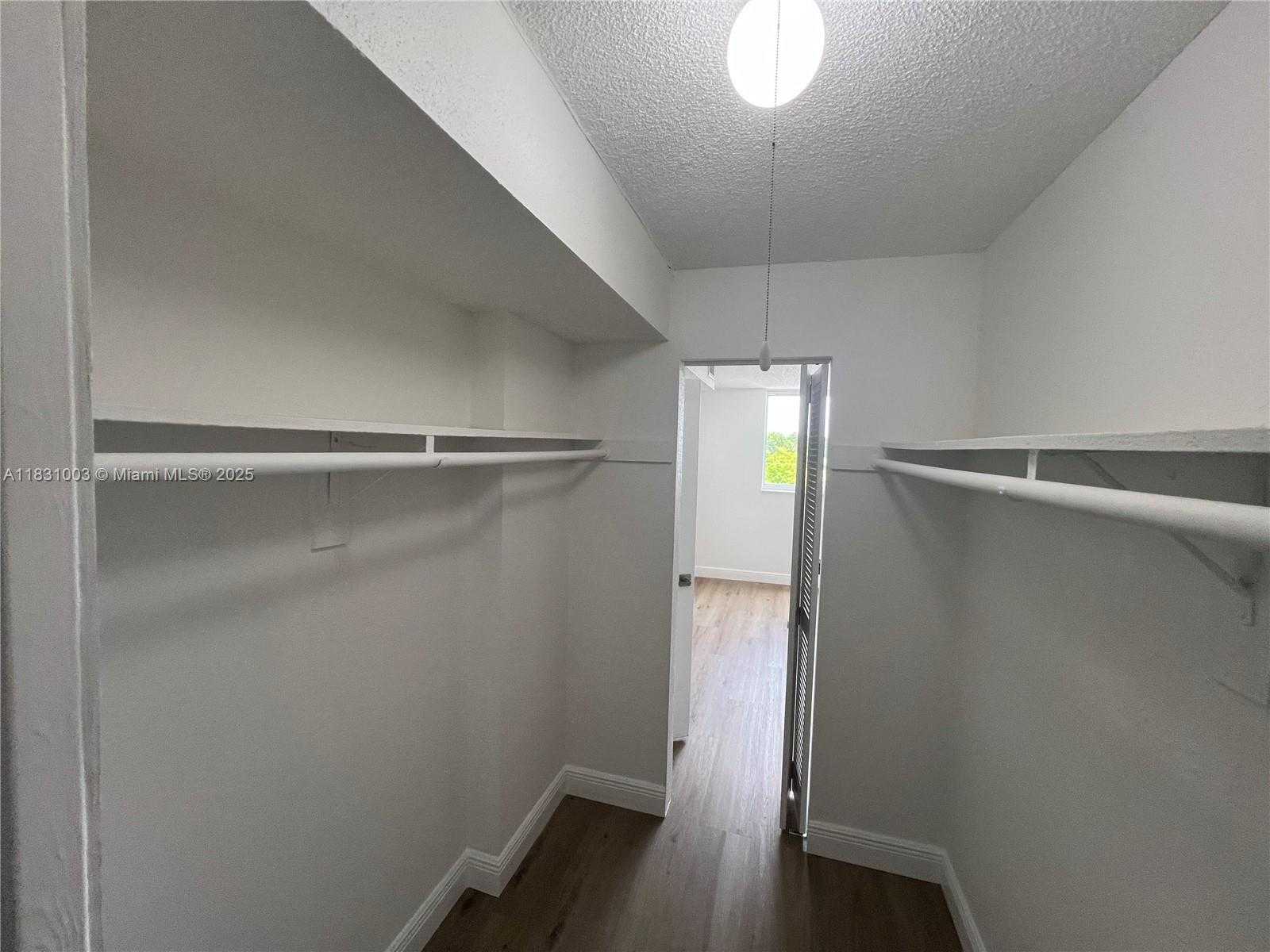 Small Image of 1251 NORTH EAST 108TH ST #320, Miami Number 6