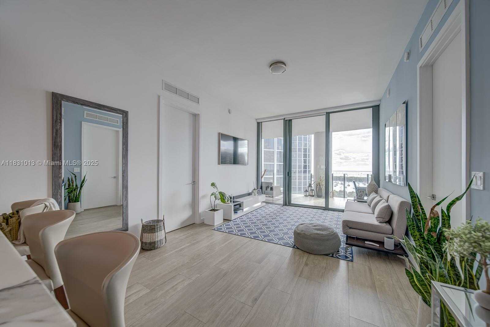 Small Image of 2831 SOUTH BAYSHORE DR #1002, Miami Number 5