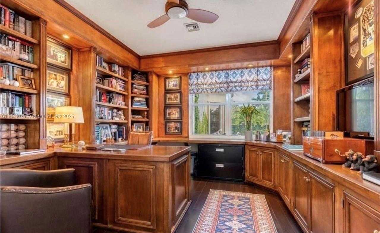 Small Image of 2534 MONTCLAIRE CT, Weston Number 7
