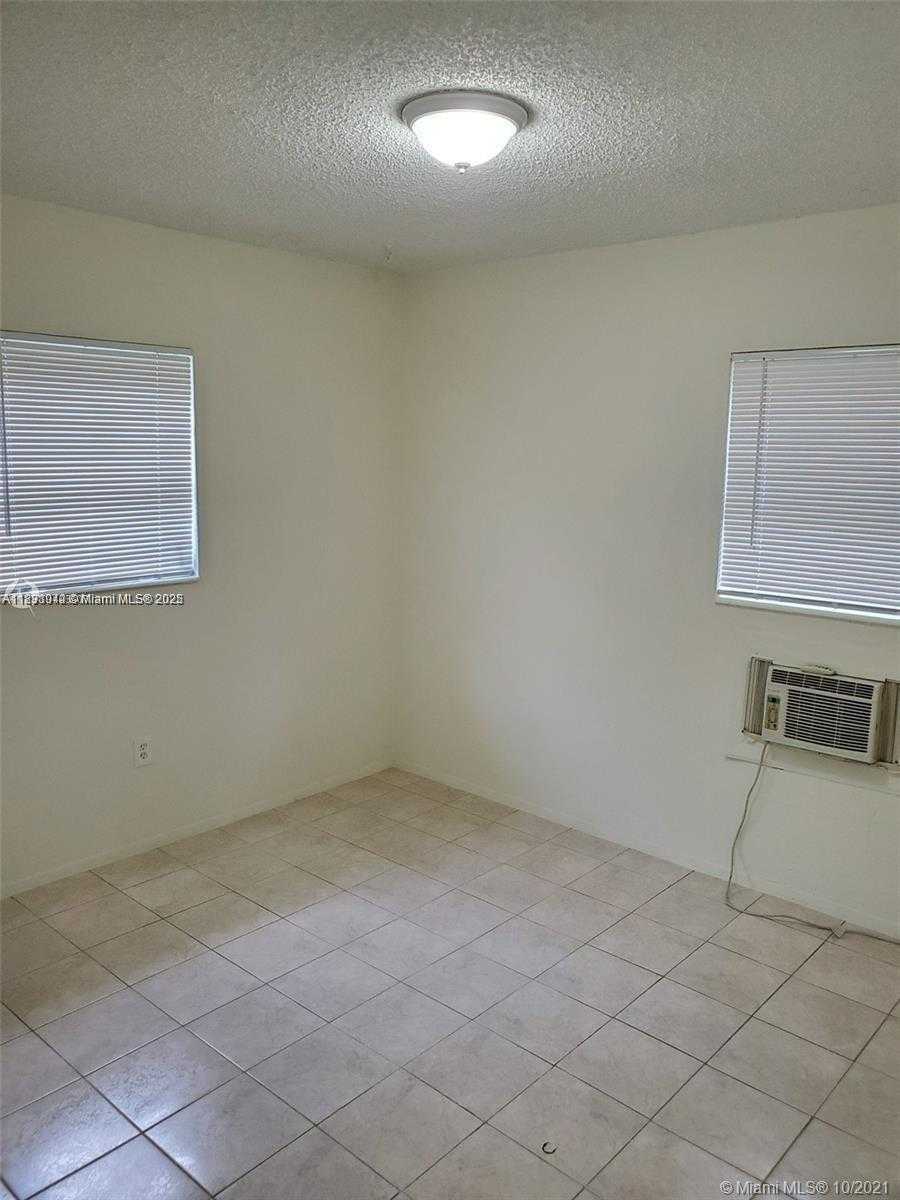 Small Image of 1630 NORTH EAST 157TH, North Miami Beach Number 13
