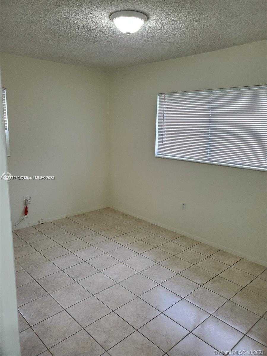 Small Image of 1630 NORTH EAST 157TH, North Miami Beach Number 15