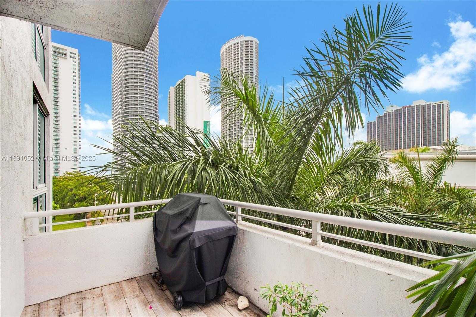 Small Image of 275 NORTH EAST 18TH ST #405, Miami Number 10