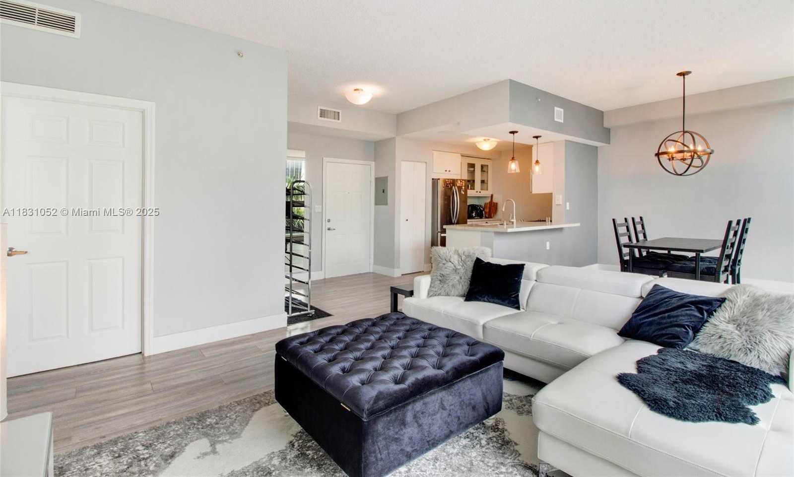 Small Image of 275 NORTH EAST 18TH ST #405, Miami Number 5