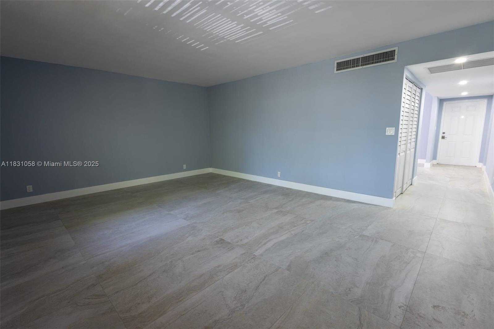Small Image of 20350 WEST COUNTRY CLUB DR #PH24-4, Aventura Number 33