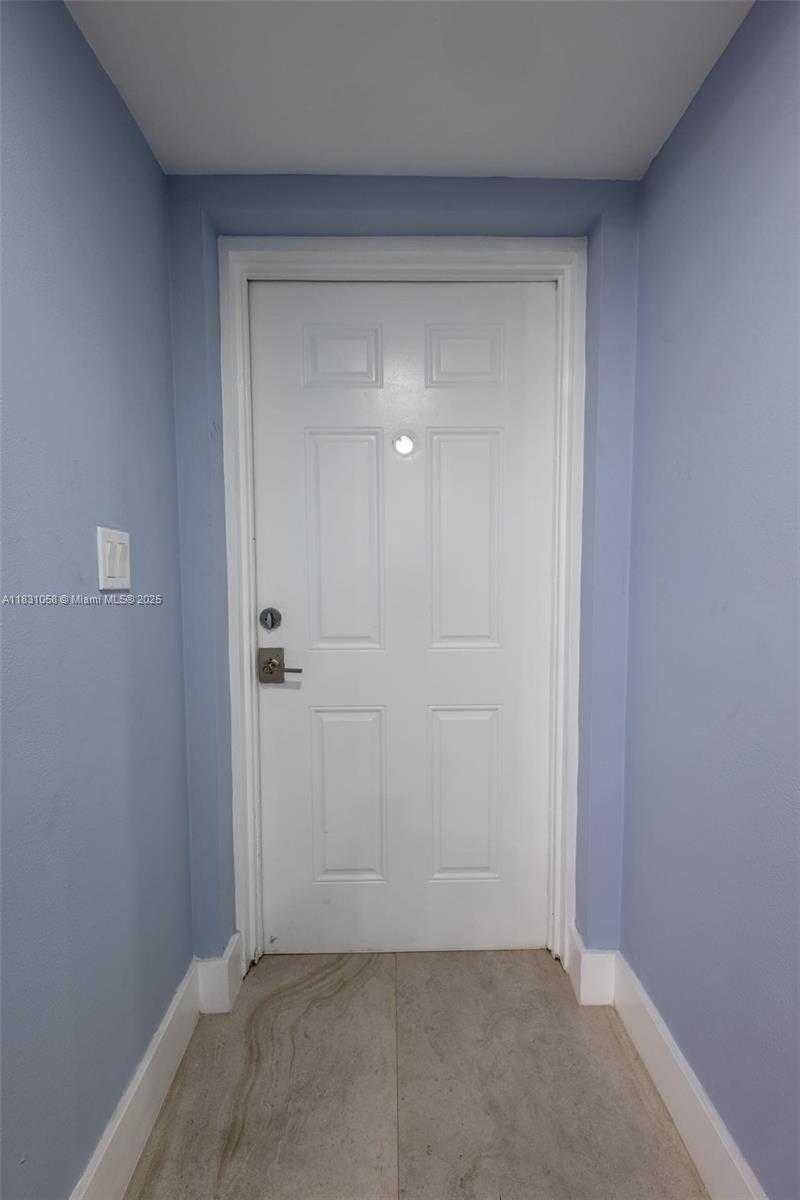 Small Image of 20350 WEST COUNTRY CLUB DR #PH24-4, Aventura Number 4