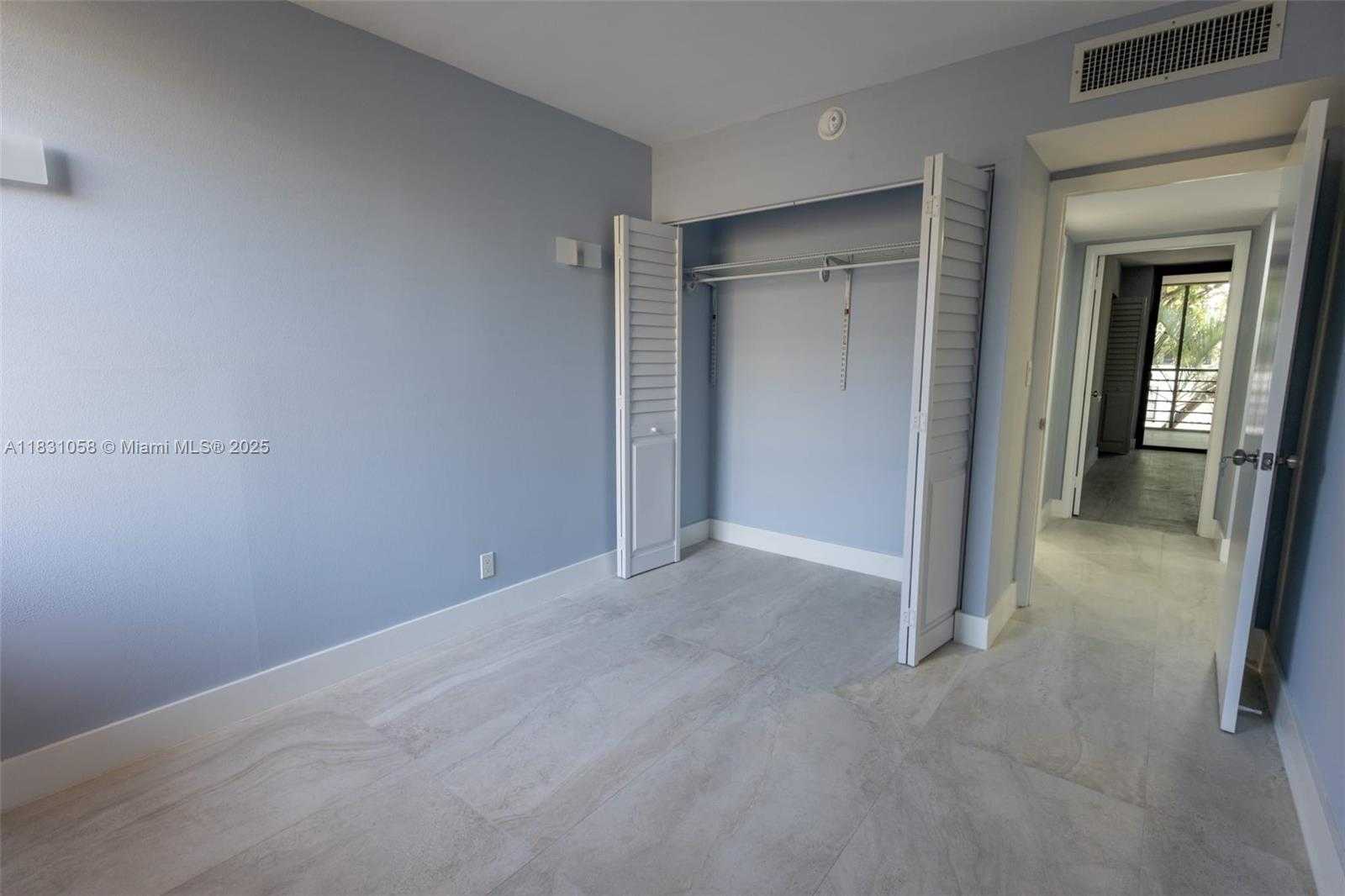 Small Image of 20350 WEST COUNTRY CLUB DR #PH24-4, Aventura Number 9