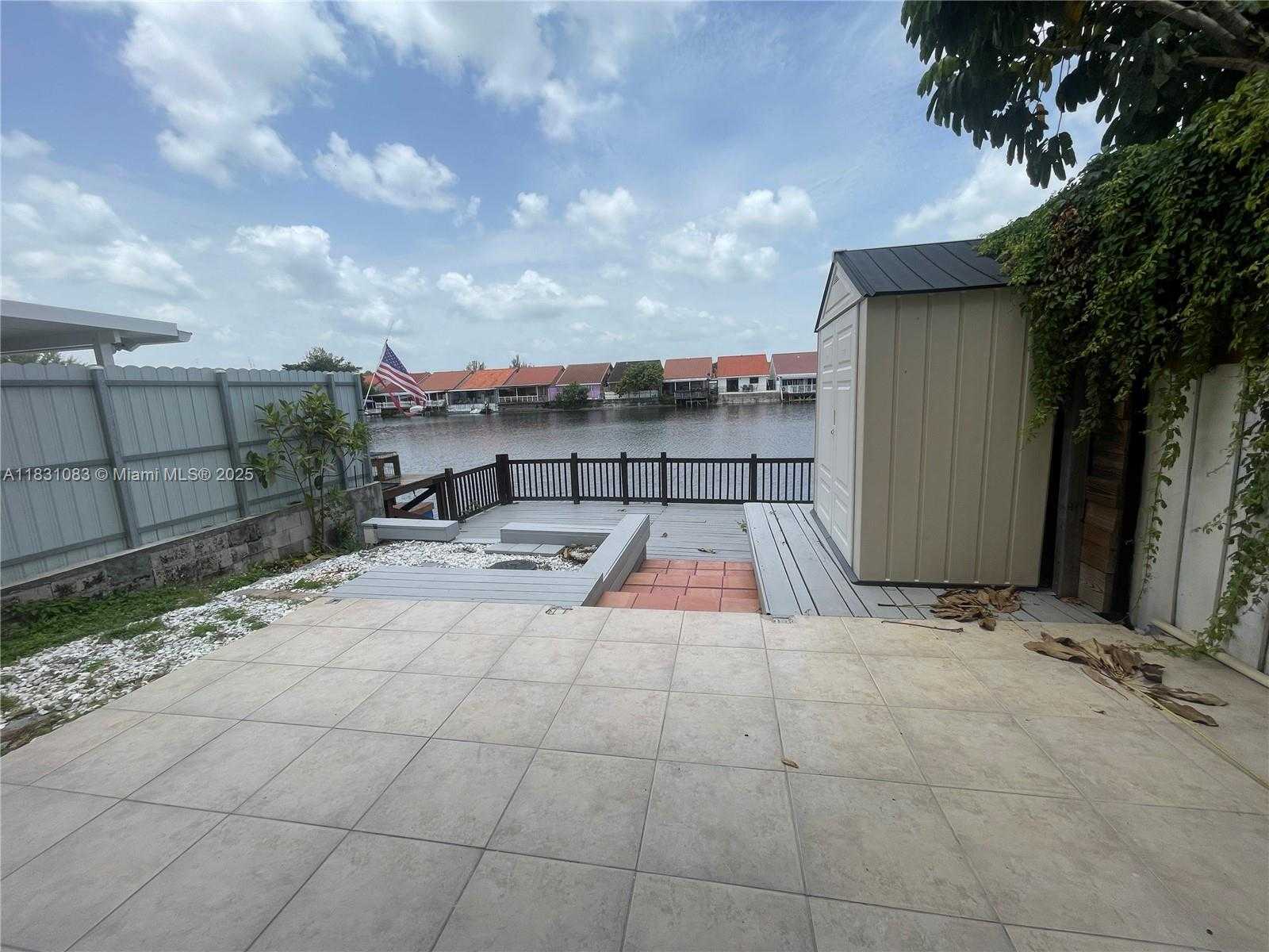 Small Image of 5470 WEST 26TH CT #301, Hialeah Number 3