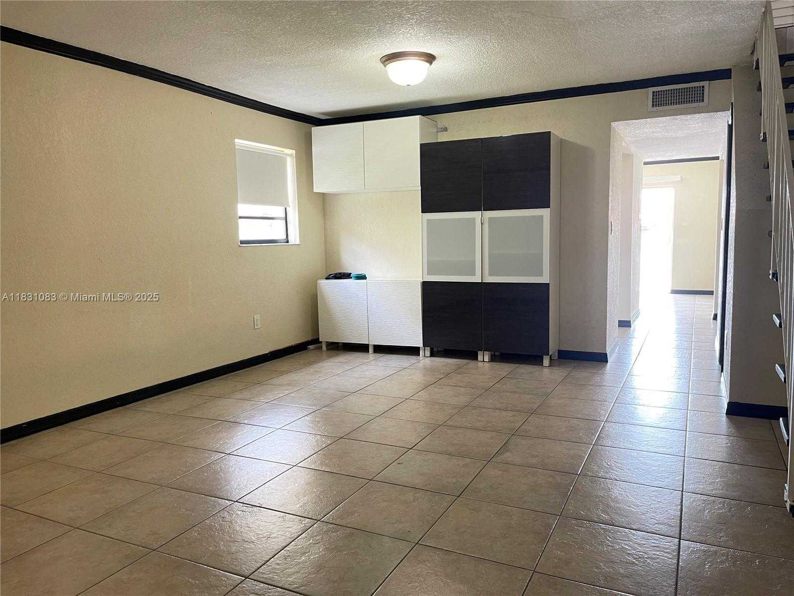 Small Image of 5470 WEST 26TH CT #301, Hialeah Number 5