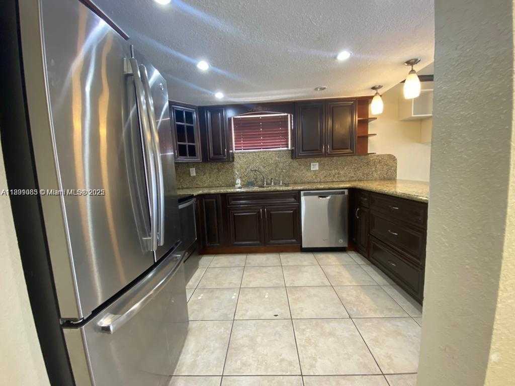 Small Image of 5470 WEST 26TH CT #301, Hialeah Number 7