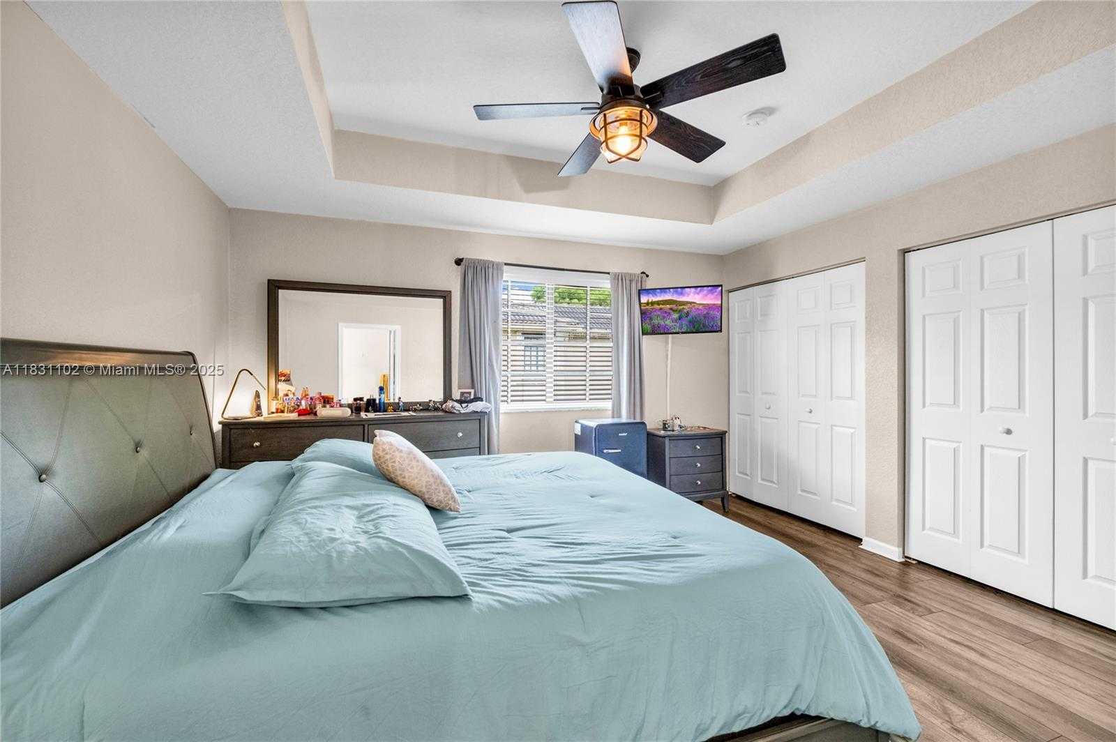 Small Image of 4137 BRIAR LN #4137, Weston Number 12